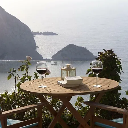 Elli's Luxury Houses Petani Beach Lägenhet *