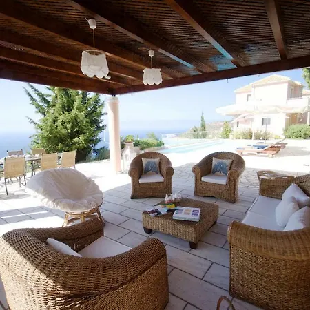 Elli's Luxury Houses Petani Beach דירה *