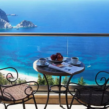 Elli's Luxury Houses Petani Beach * Vovikes