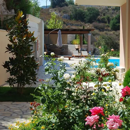 Lejlighed Elli's Luxury Houses Petani Beach Vóvikes