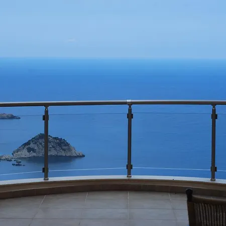 Elli's Luxury Houses Petani Beach Lejlighed Vóvikes